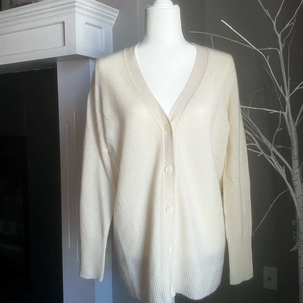 C by Bloomingdale’s Cashmere Grandfather Cardigan NWT